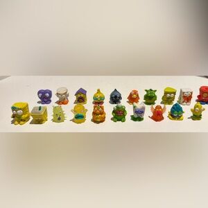 Lot of 21 Trash Pack Mini Figures Rare Gross Goose Flu Virus & More Moose